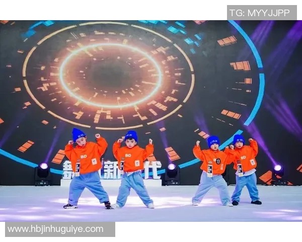 模仿足球明星跳舞视频挑战赛引发热潮，谁能成为下一个舞蹈之星